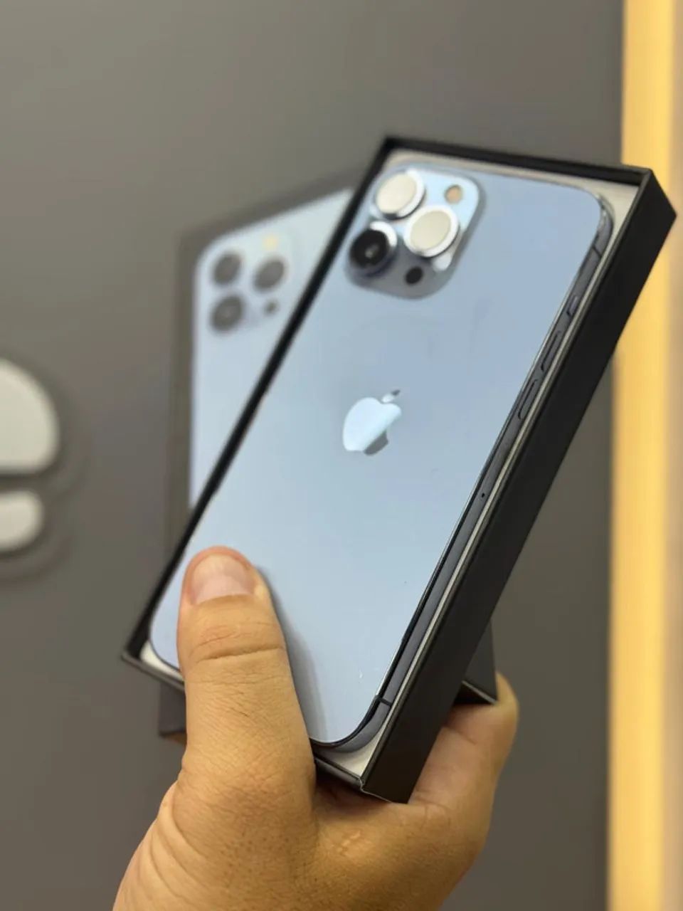 IPHONE 13 PRO MAX 256GB AZUL SEMINOVO - Celulares e Smartphones