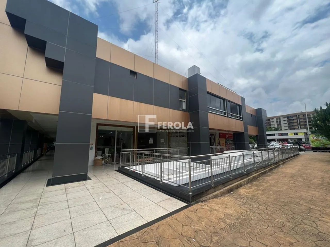 CLSW 104 - LOJA TÉRREA NA LATERAL DA COMERCIAL - Foto 4
