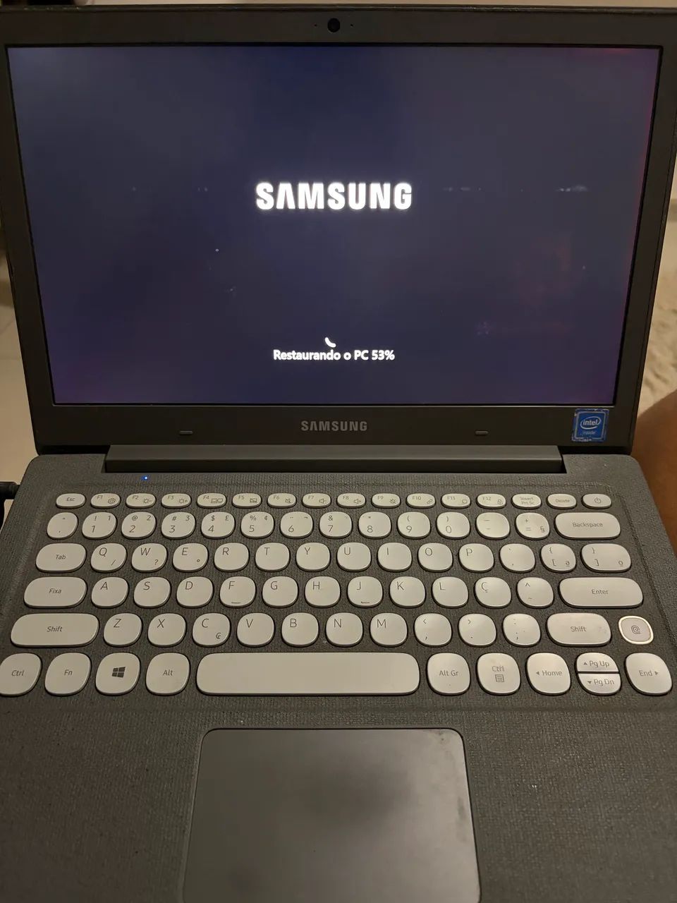 VENDO NOTEBOOK SAMSUNG FLASH F30 (NP530XBB) - Foto 2