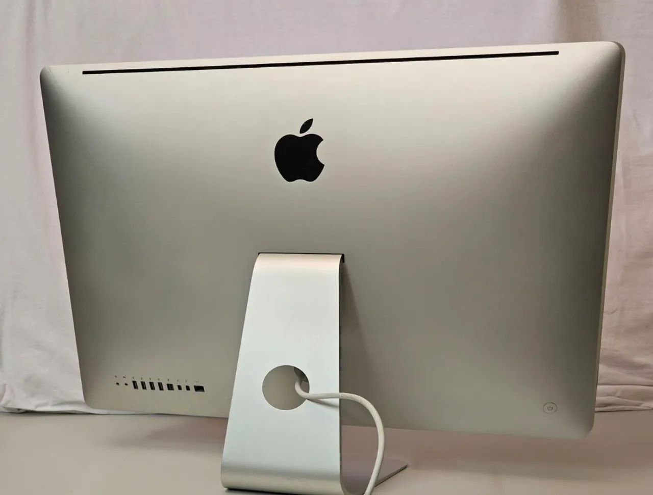 IMAC 21,5 Mid 2010 - Ótimo Estado! - Foto 2
