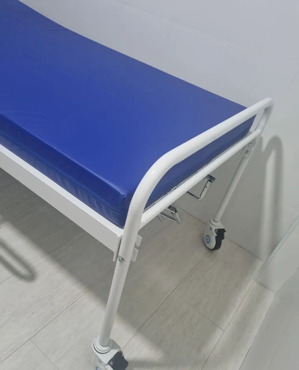 Cama  hospitalar semi nova 