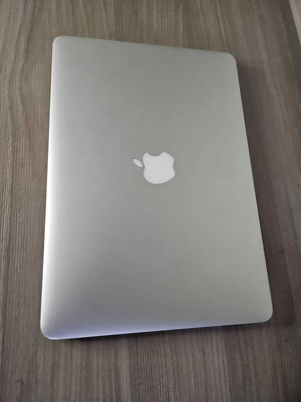 MacBook Air 13? 2017 i5 8GB SSD 128GB - Super Conservado
