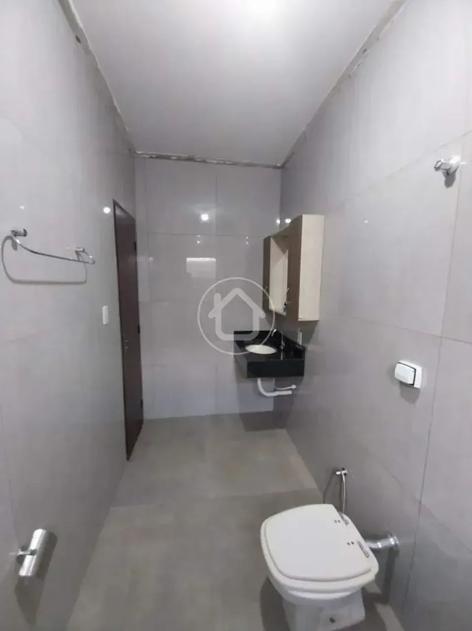 CASA COM SUITE - Foto 5