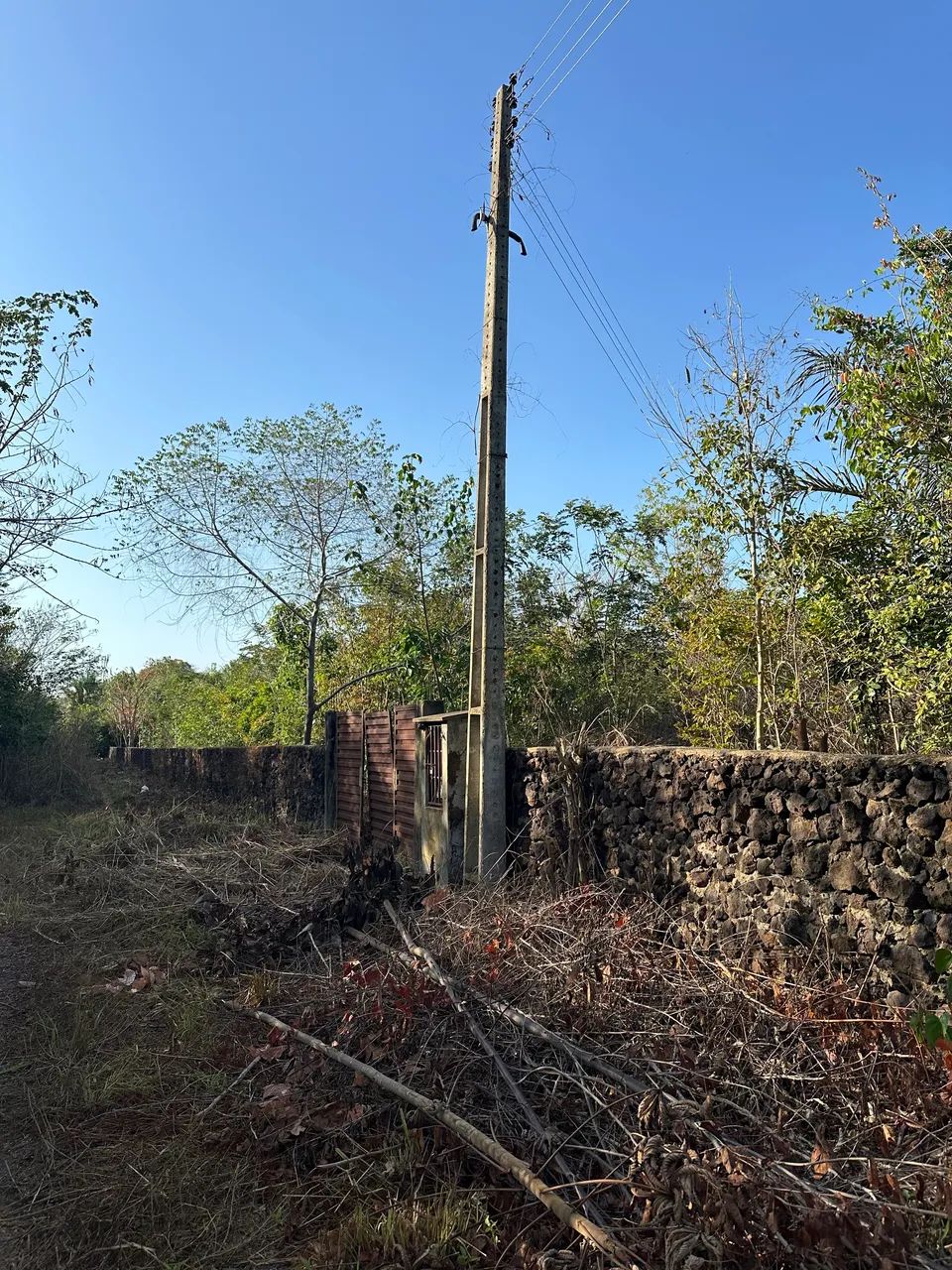 2 hectares a 400 metros da Br 343, entre Expoapi e posto São Raimundo 