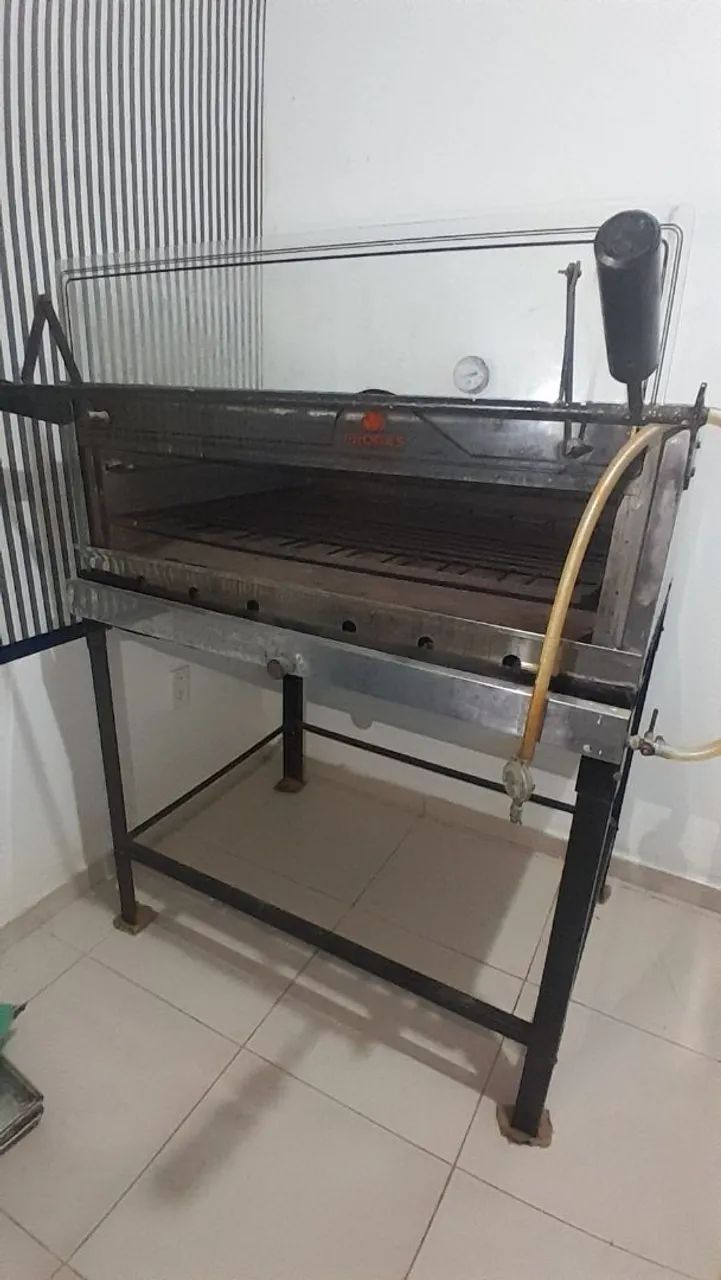 Forno Industrial a Gás - Valor R$ 1.500,00