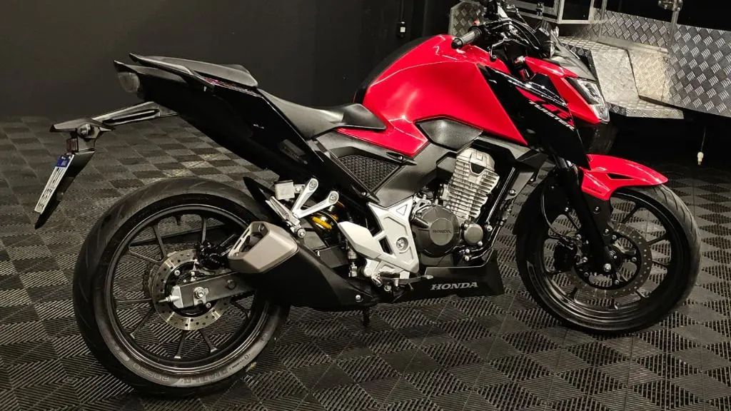 CB 300F Twister Flex 2024 Vermelha - Foto 3