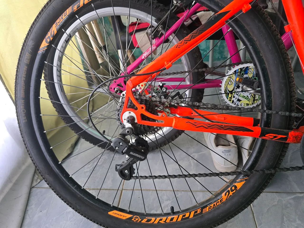 Bicicleta aro 29 seminova - Foto 2