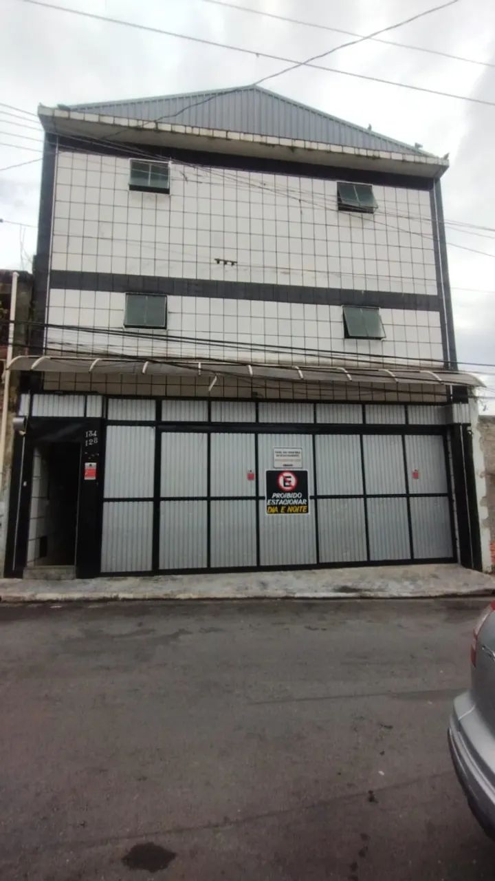 Prédio Comercial à Venda - 846 m² | 3 Andares | 106 Boxes