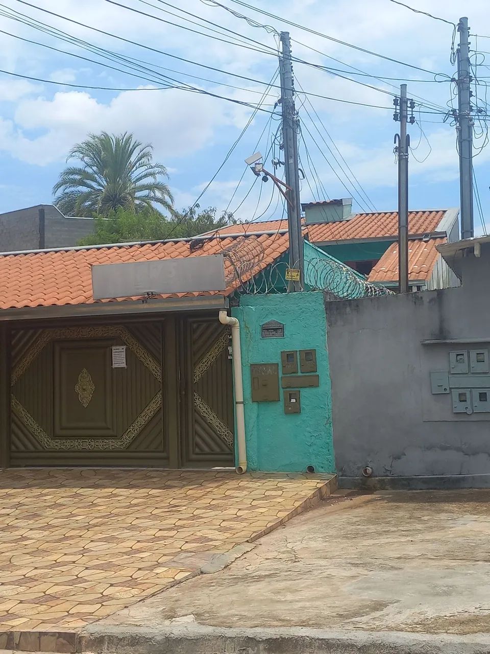 Kitnet barracão sobrado