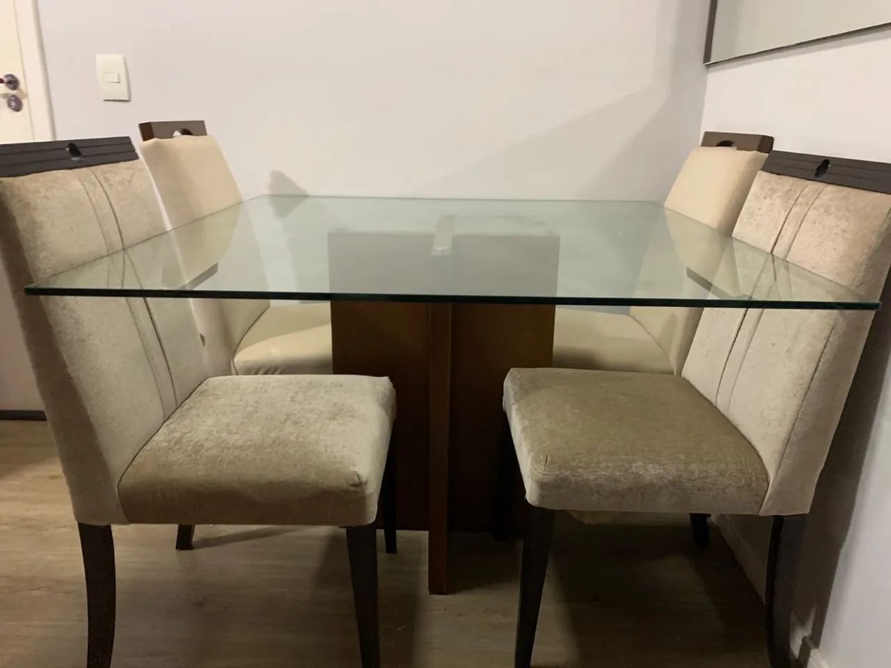 Mesa de jantar 4 cadeiras  - Foto 4