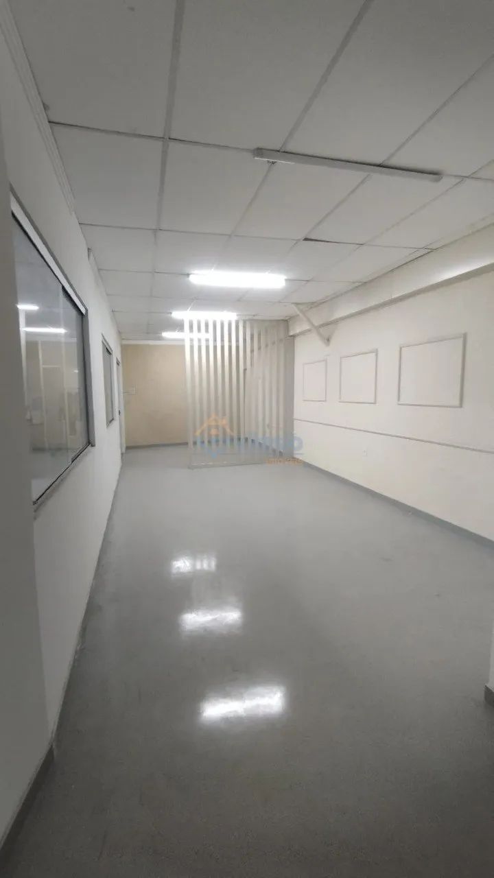 EXCELENTE SALA AMPLA NA AV. SEBASTIÃO DE BRITO - Foto 3