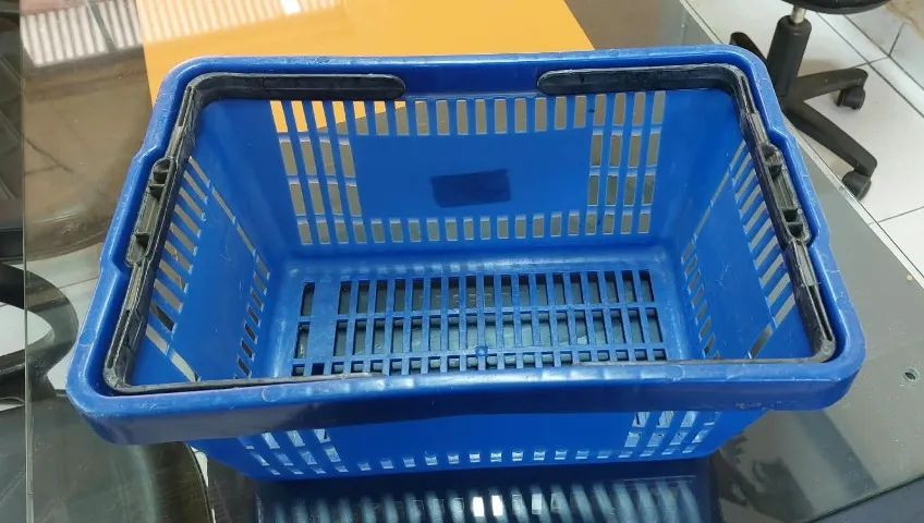 Cesta Plástica de supermercado Keiko Cm13G 13 Litros Azul - Foto 2