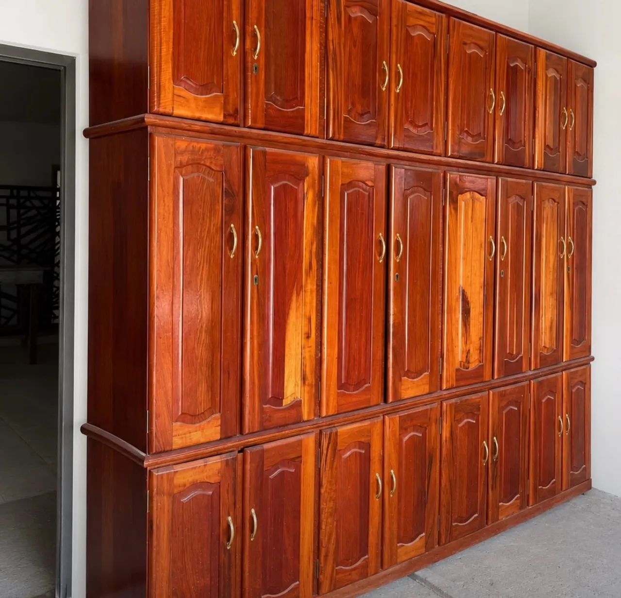 Roupeiro Angelim