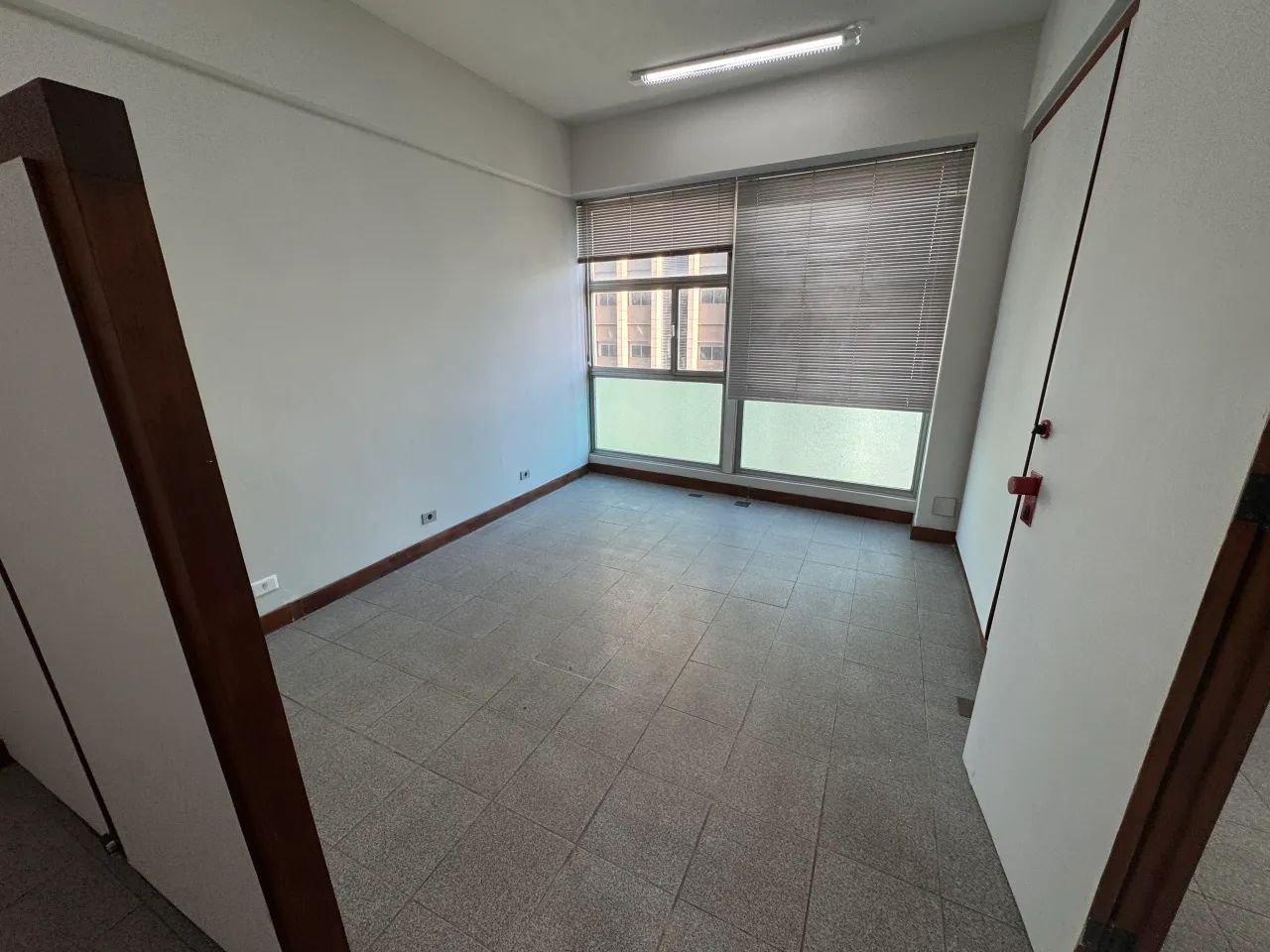 Escritório com 110m2. Lindamente Reformado. Divisão Otimizada do Espaço - Foto 15