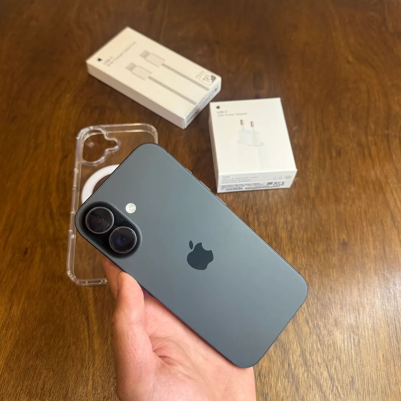 iPhone 17