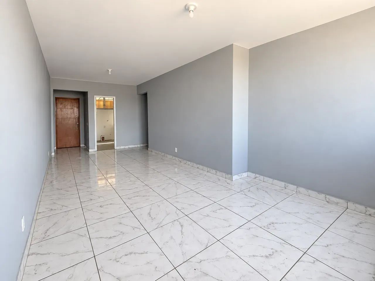 Amplo apartamento com 2 quartos - Foto 3
