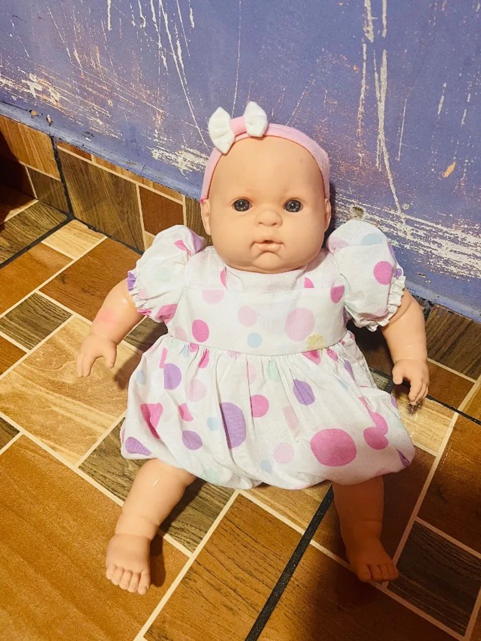 BRINQUEDOS E BONECAS SEMIM NOVA - Foto 3