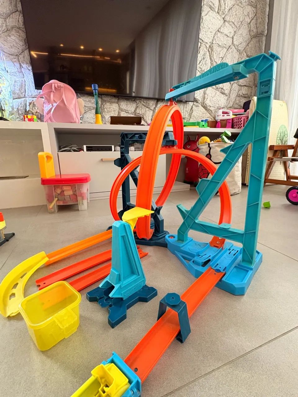 Posta hot wheels 2 voltas  - Foto 2