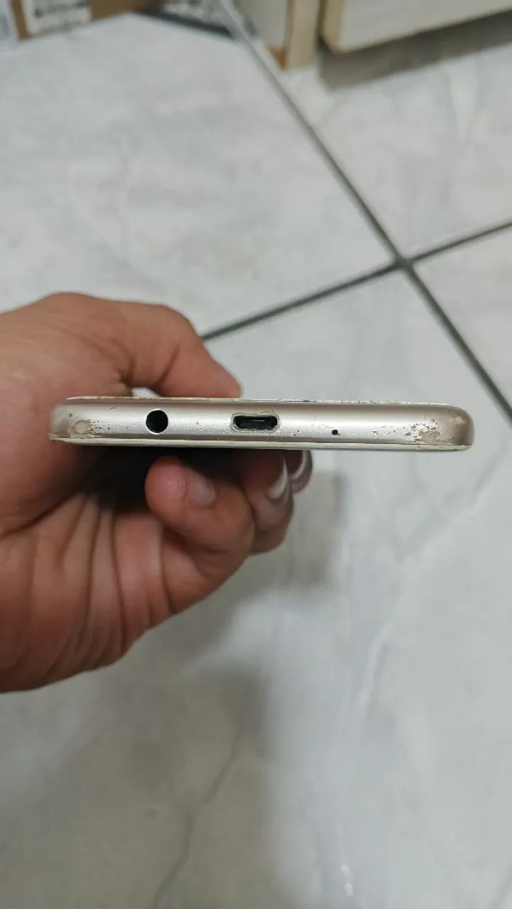 J7 prime com tela vazada - Foto 5