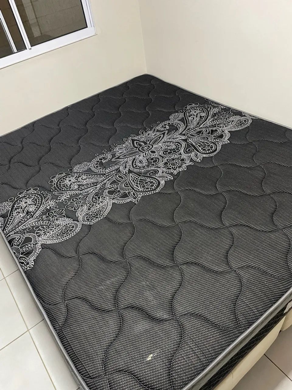 Cama Queen com base  - Foto 4