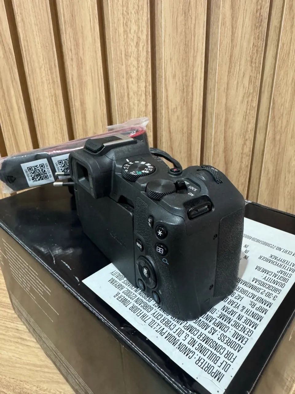 Canon R8 - Foto 2