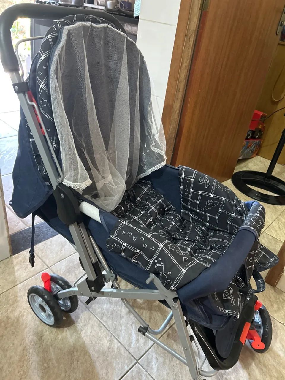 Carrinho de bebê, nunca usado - Foto 4