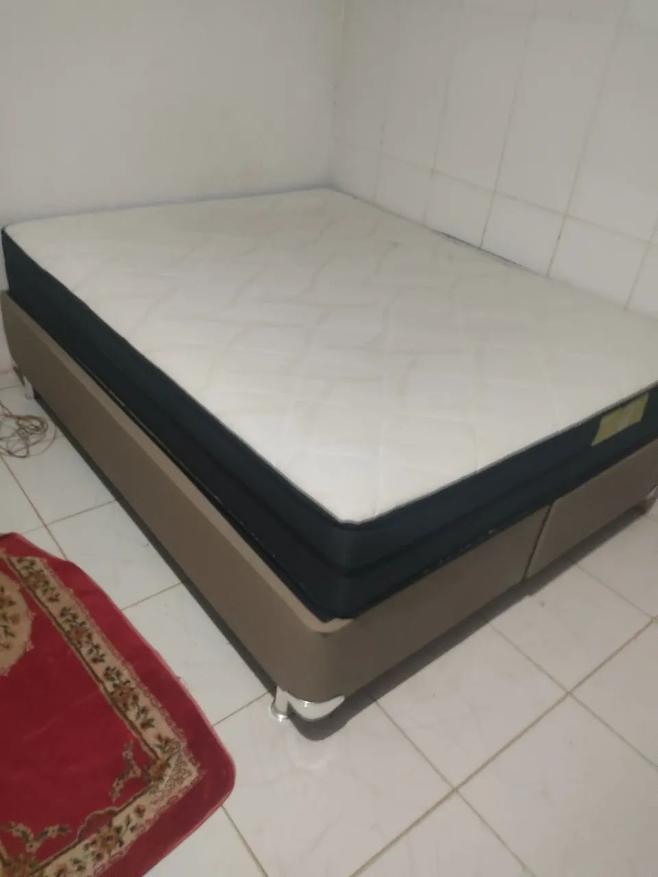 Cama Casal Queen Size