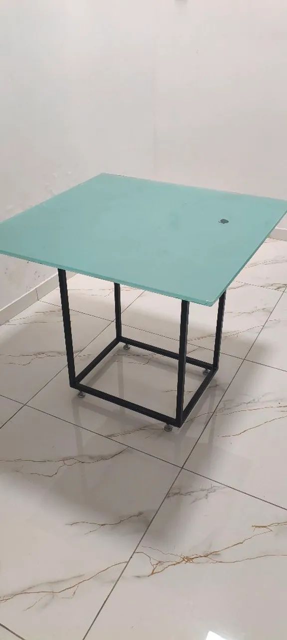 Mesa de vidro 