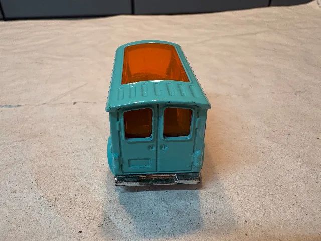 Carrinho Hot Wheels Bread Box 2011 usado - leia - Foto 2