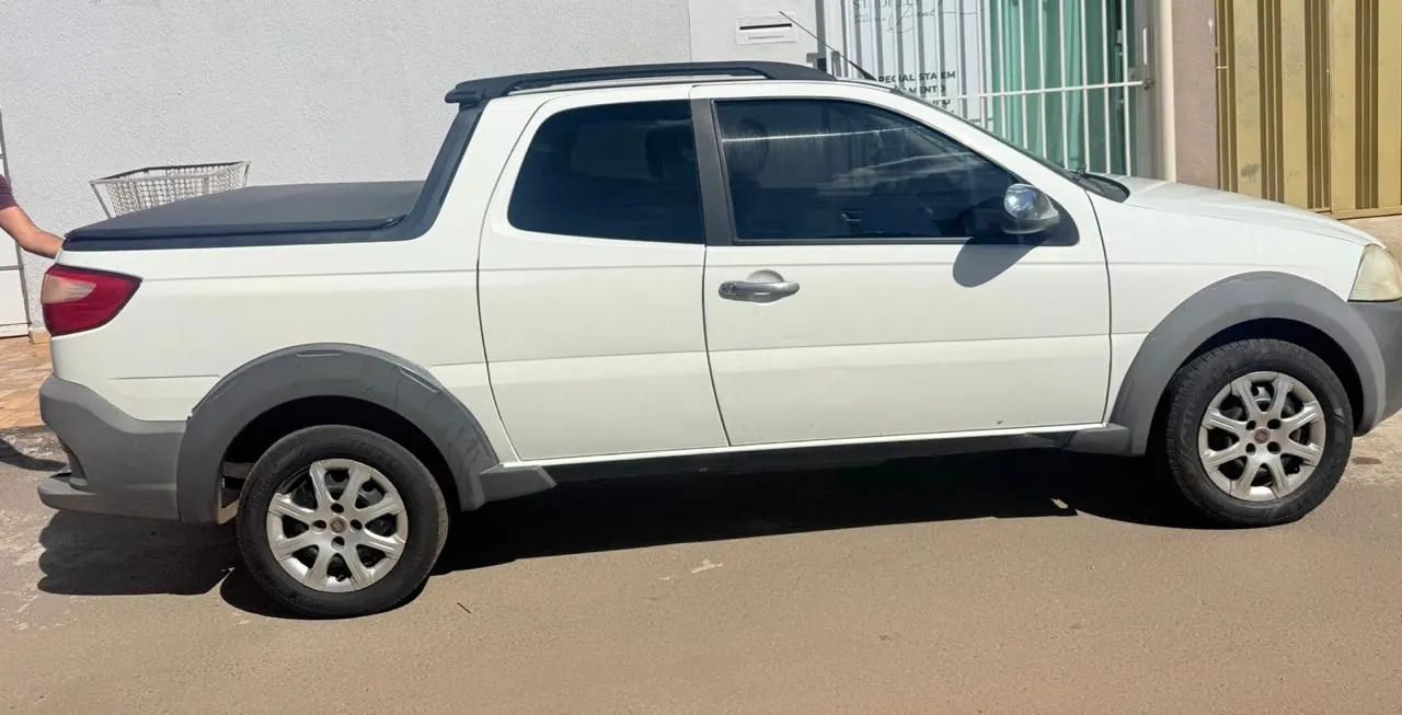 Fiat Strada Working 1.4 MPI Fire Flex 8V CD 2015 - Foto 2