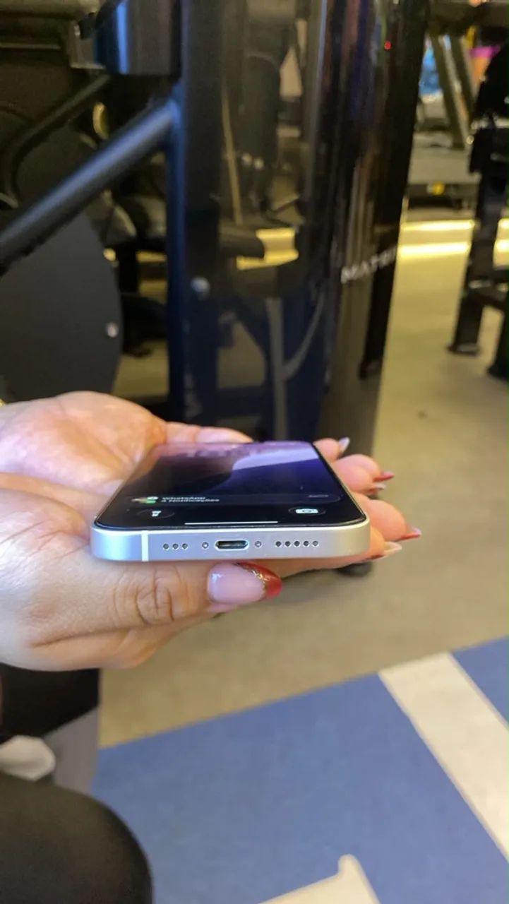 IPhone 14 128g - Foto 3