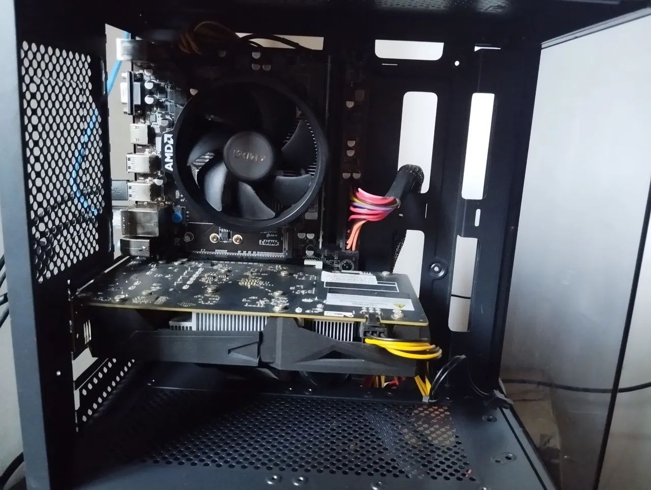 CPU Gamer RX 560 - Foto 2