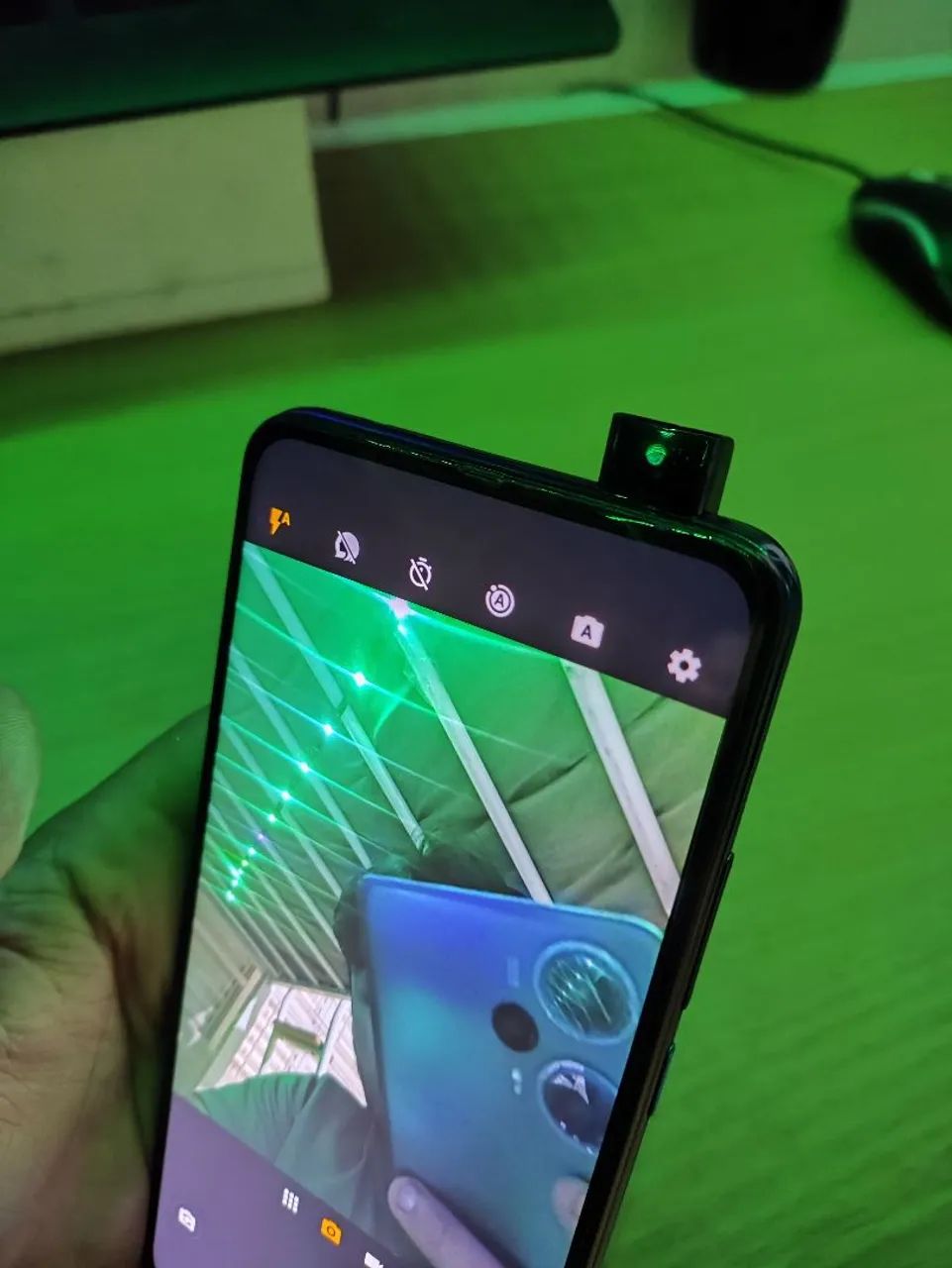 Motorola One Hyper (Câmera retrátil pop-up) - Foto 5