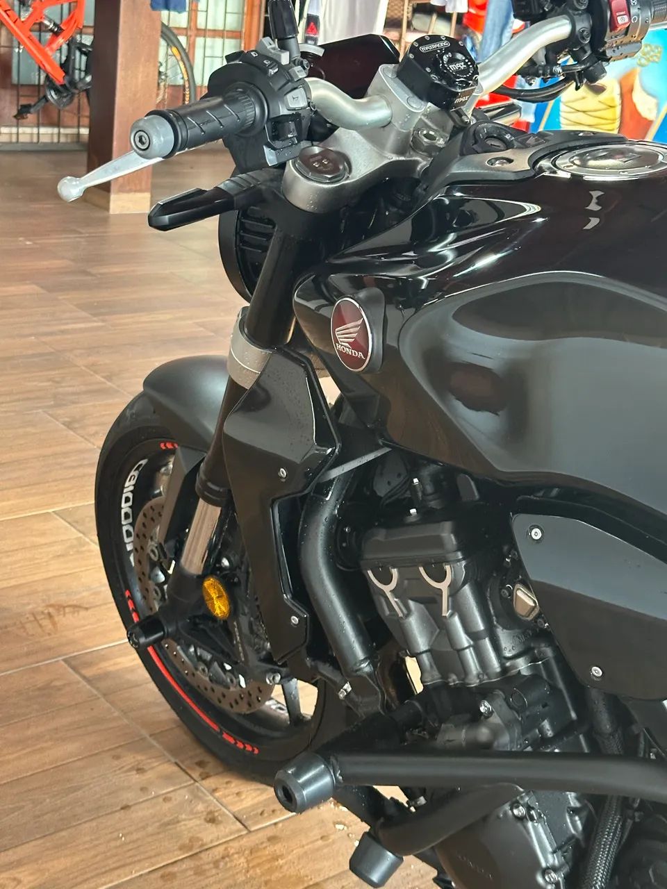 Cb1000r  - Foto 3