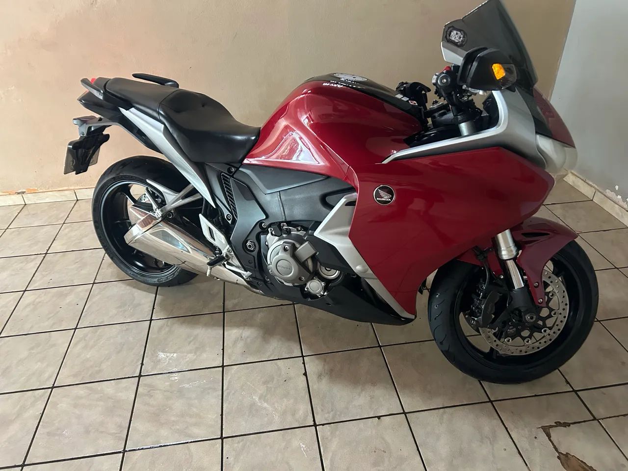 HONDA VFR1200F ABS DCT  - Foto 2