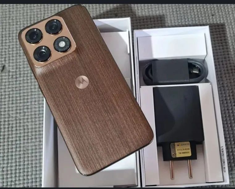Troco moto Edge 70 pro 