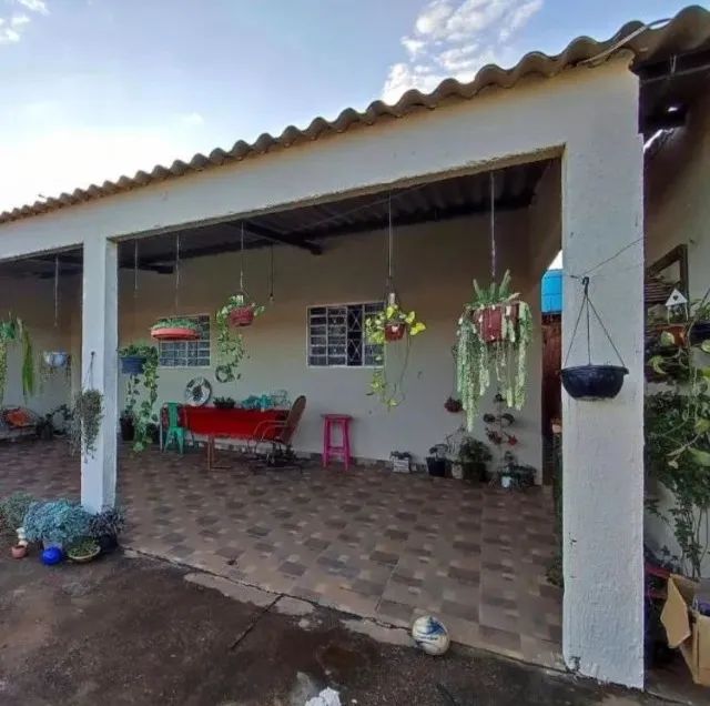 Casa a Venda em Araças