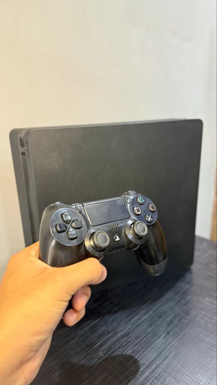 PS4 Slim - 500GB + 2 Jogos  - Foto 2