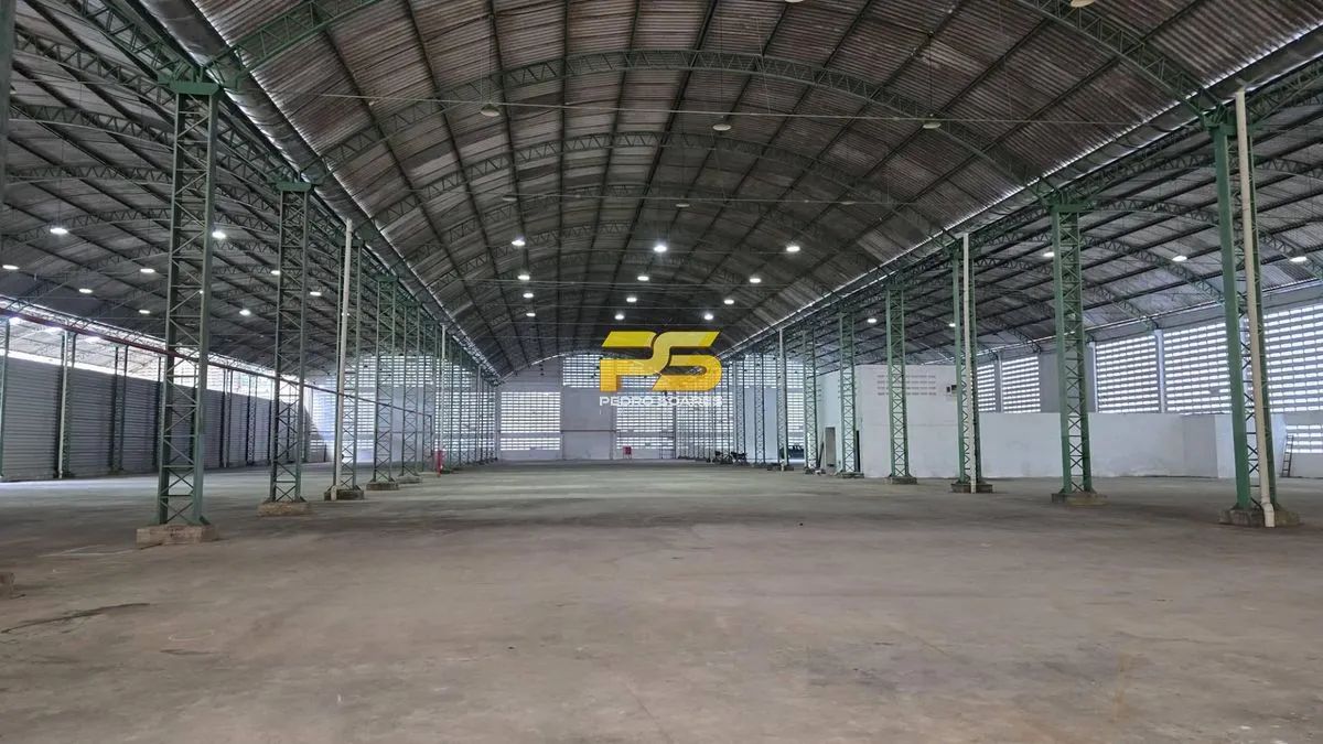 GALPÃO PARA ENTRADA IMEDIATA NO BAIRRO DAS INDÚSTRIA COM PISO 7.800m² - Foto 5