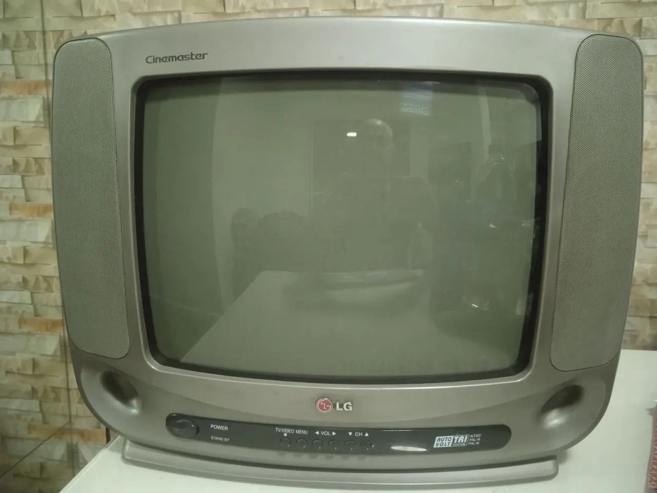 Tv de tubo LG 14 polegadas CP-14B86A funcionando  - Foto 2