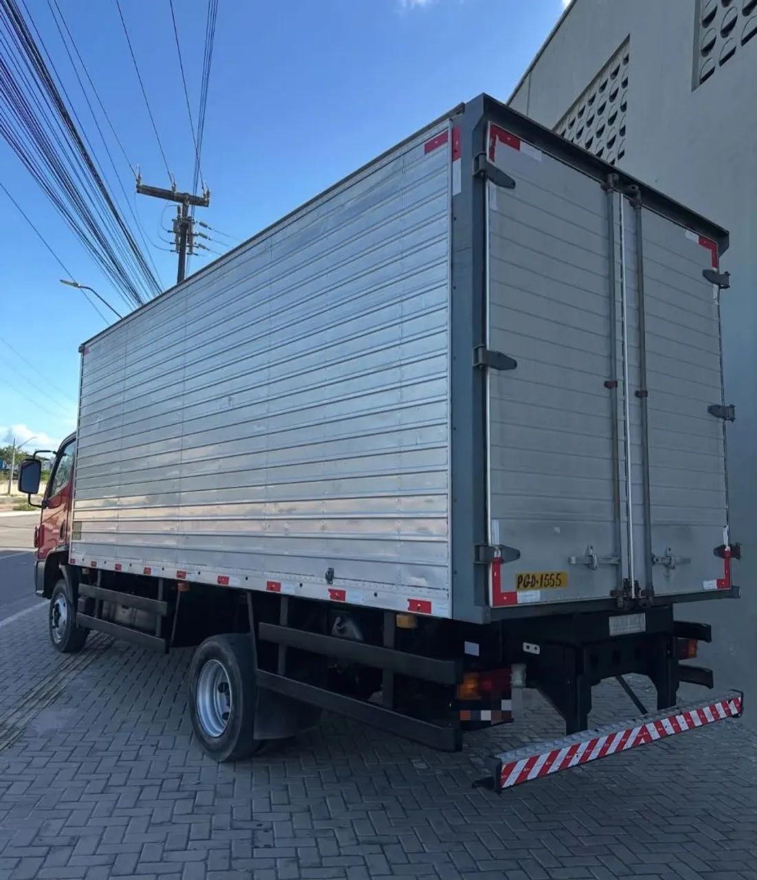 CAMINHAO BAU 815 2013 - Foto 4