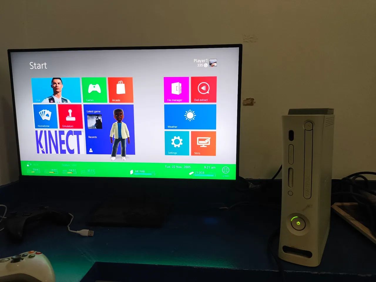 Xbox 360 desbloqueado com 2 controles - Foto 4