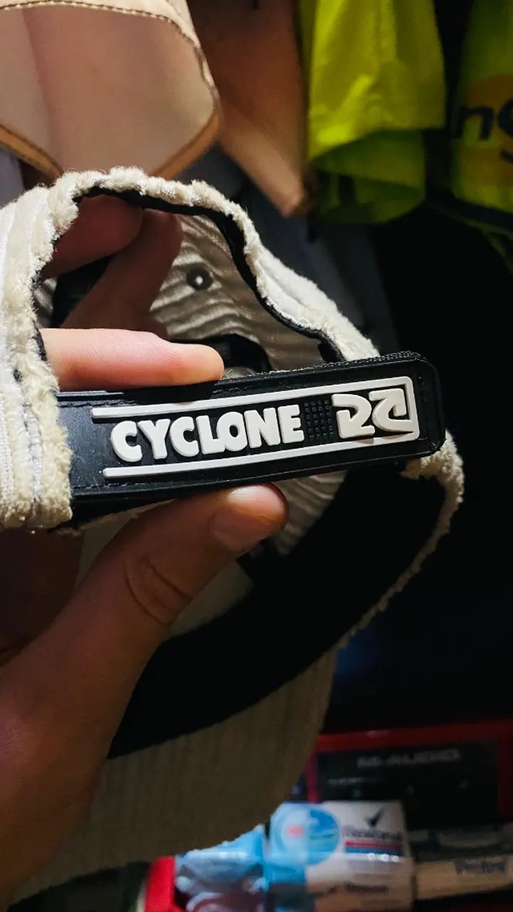 Boné de veludo Cyclone - Foto 5