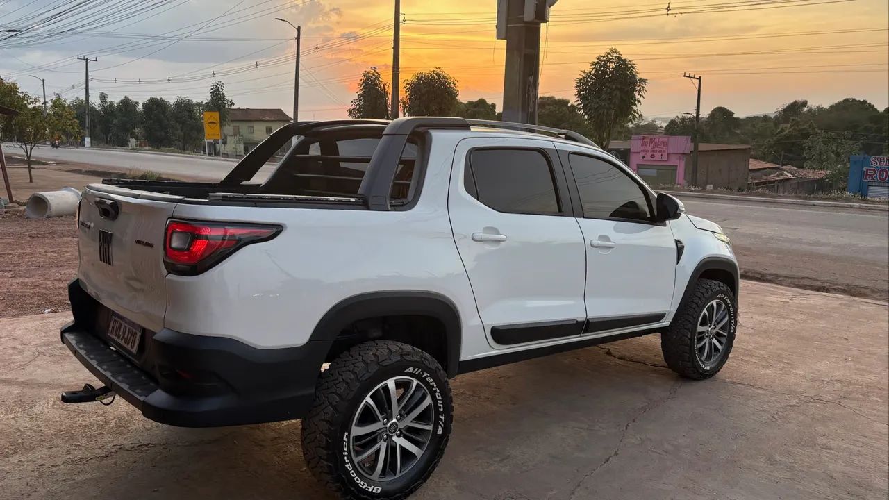 Fiat Strada Volcano 1.3 Flex 8V CD 2022 - Foto 3