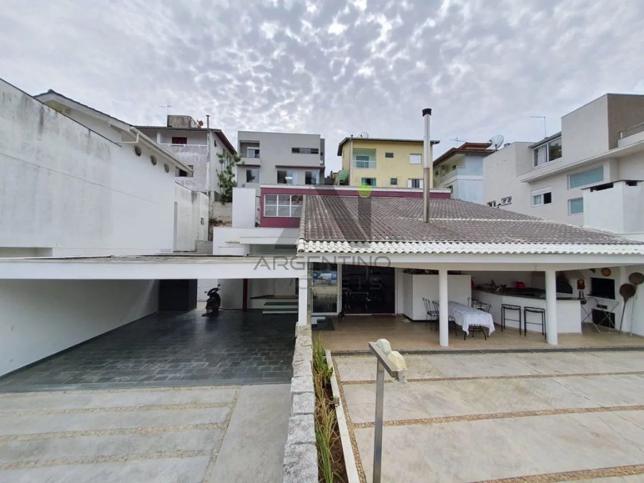 Excelente casa no Condomínio Real Park! - Foto 3