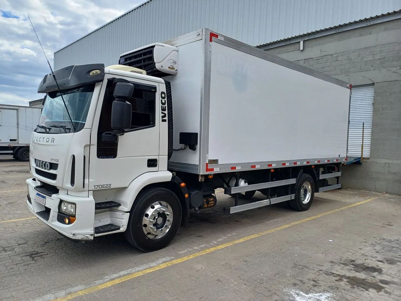 Iveco/Tector 170E22  - Foto 2