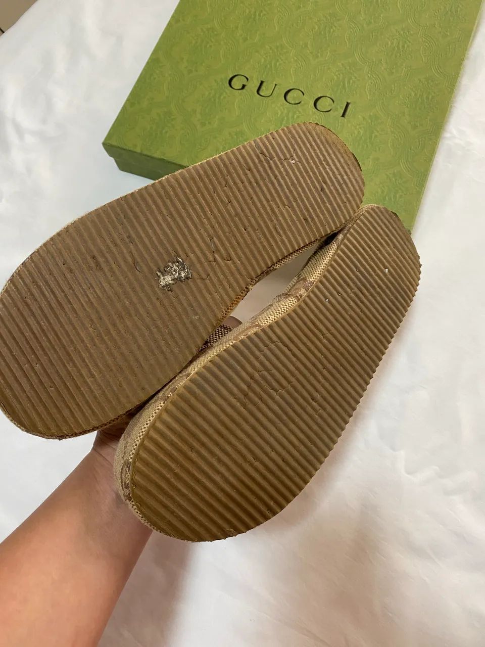 Sandália Gucci TAM 38 - Foto 4