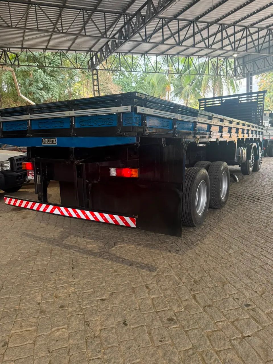 MB Atego 2425 Bitruck 2009 - Foto 5