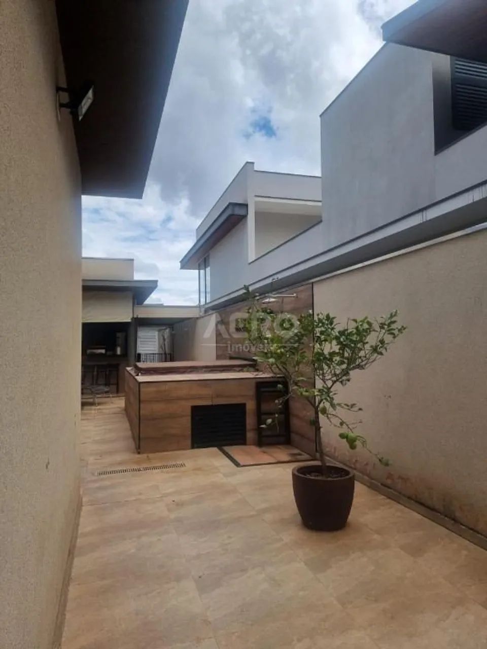 Casa térrea chacara odete 4 dormitórios - Foto 3