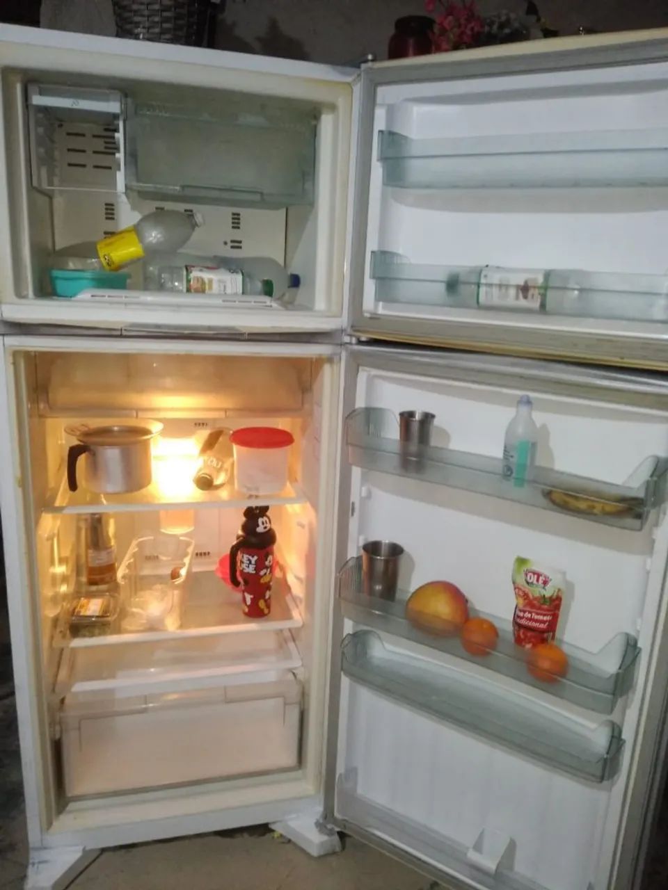 Vende se geladeira funcionando perfeitamente  - Foto 2